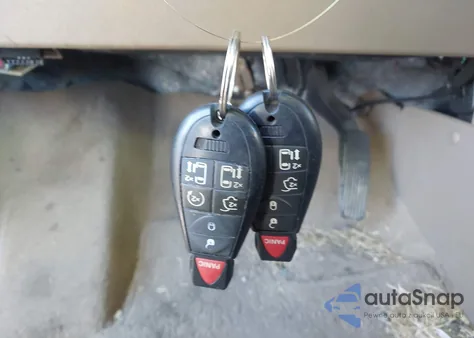 2013 Chrysler Town & Country Touring-L from USA, damaged, VIN 2C4RC1CG0DR614653